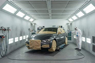 Araç Kaplama mı, Boyatmak mı Daha Mantıklı?